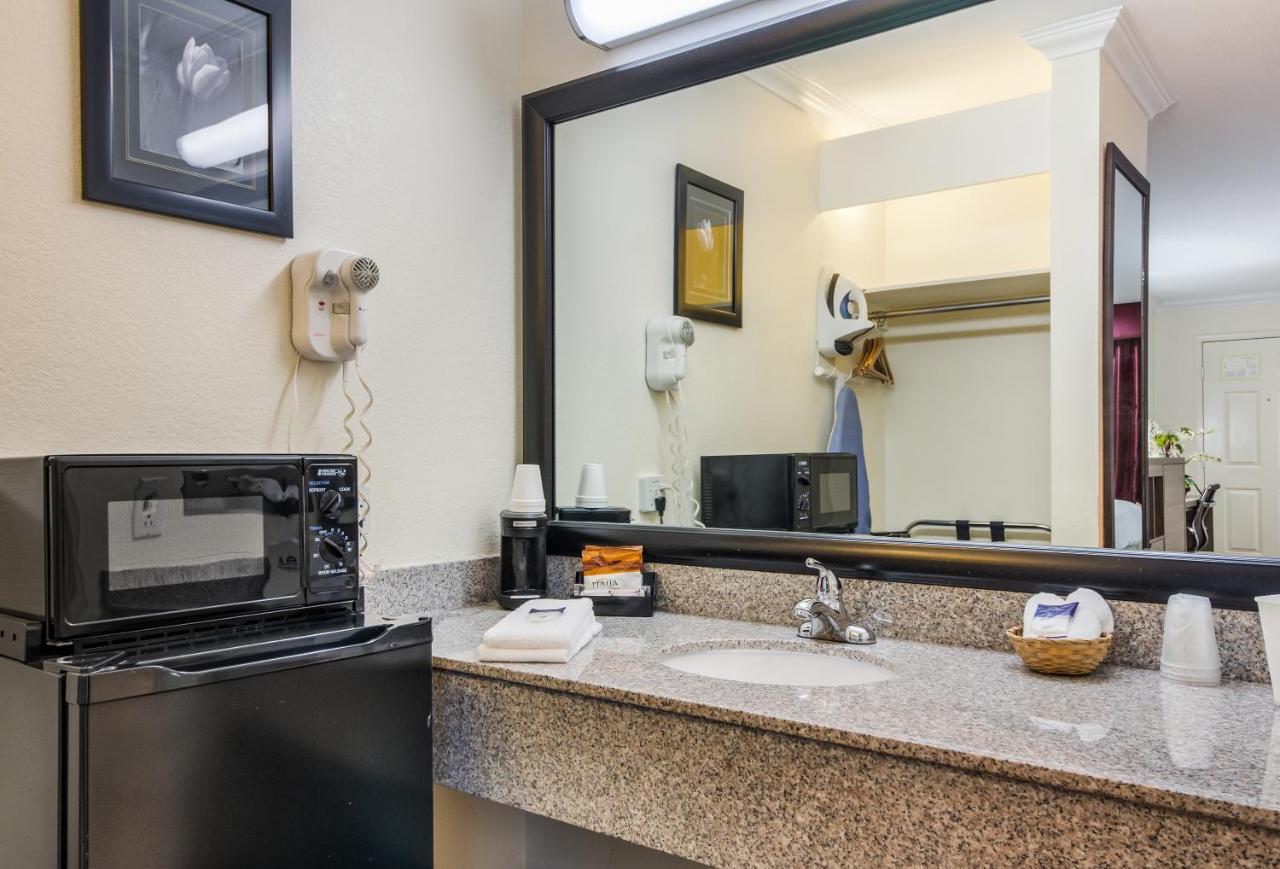 Americas Best Value Inn Columbus Luaran gambar
